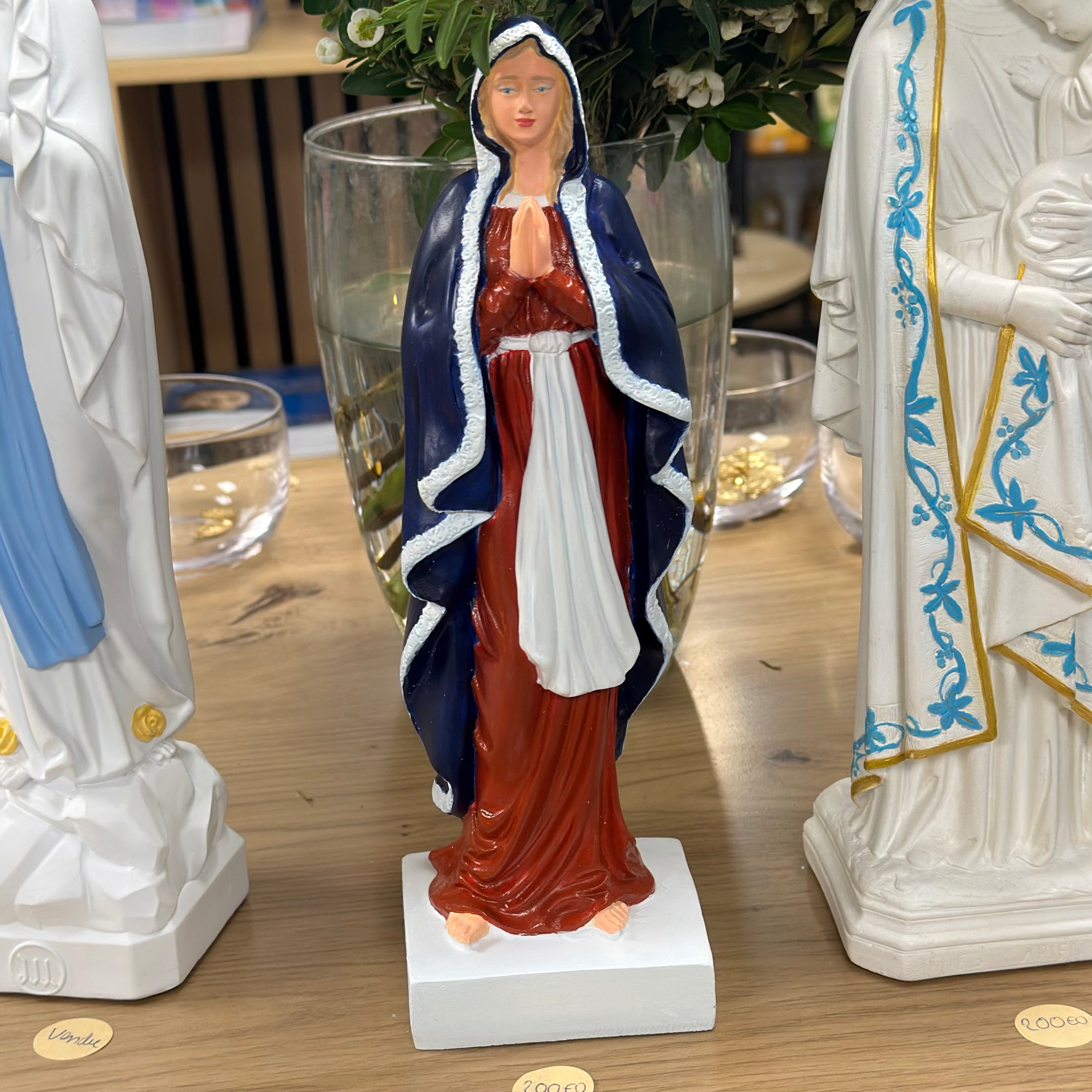 Statuettes peintes ( exemples) - sur demande